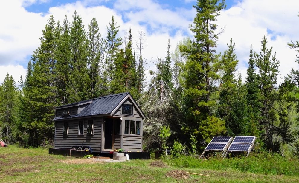 Preparing Your Home for Off-Grid Living: What You Need to Know ... - Preparing For Off Grid Apartment Challenges